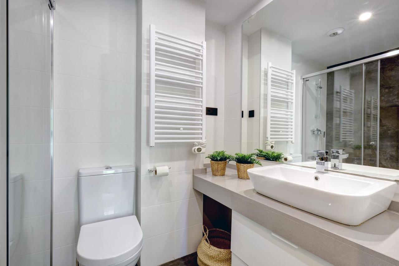 Stylish 2 Bedroom Apartment In Estepona Old Town 외부 사진
