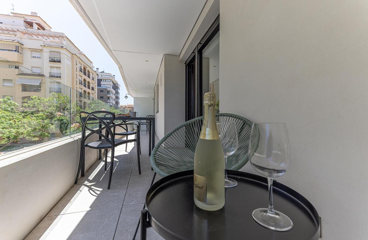 Stylish 2 Bedroom Apartment In Estepona Old Town 외부 사진